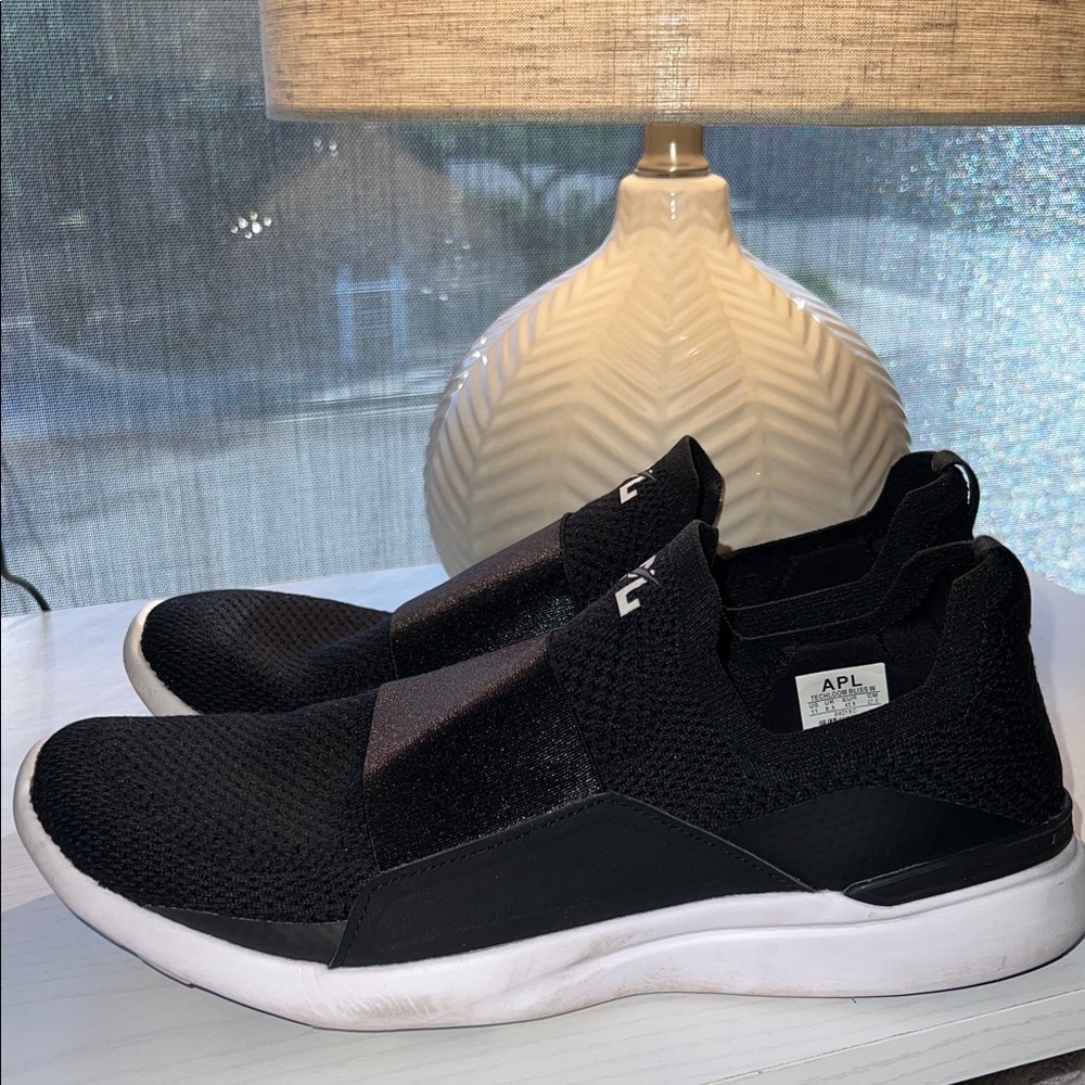 APL Black and White Athletic Shoes Women’s Size 11